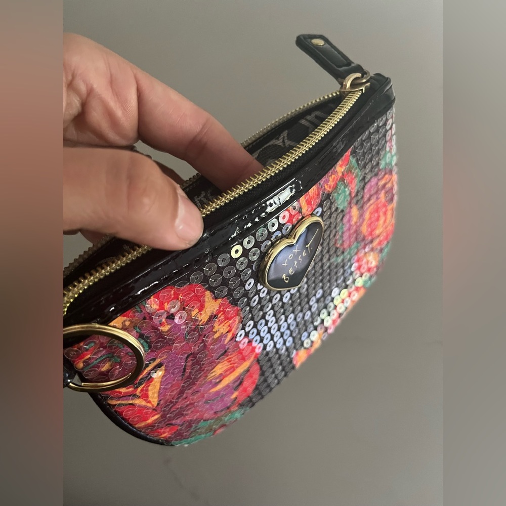 Betsy Johnson Wallet / Keychain - Picture 6 of 6